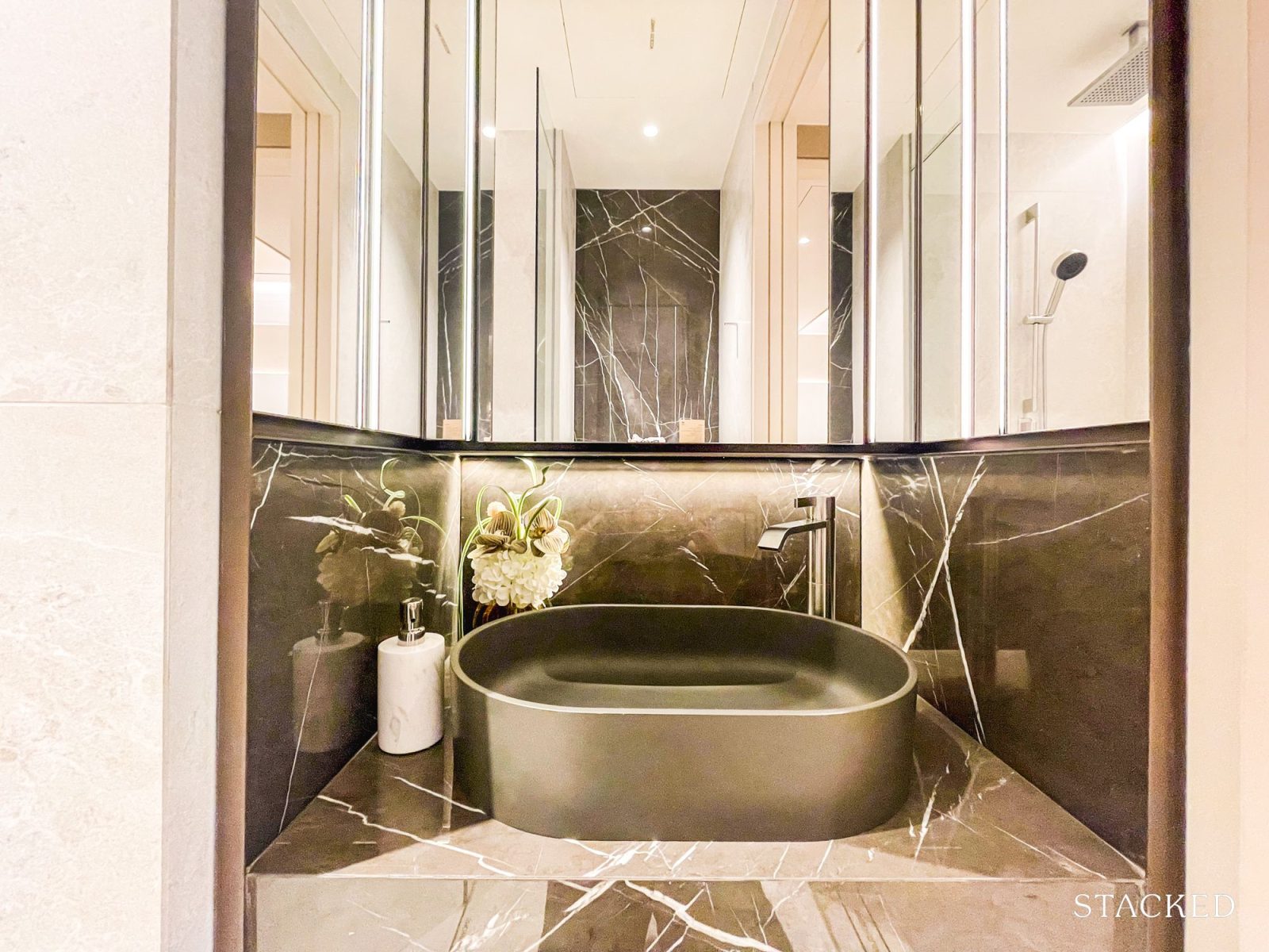 W Residences Marina 2 Bedroom 58