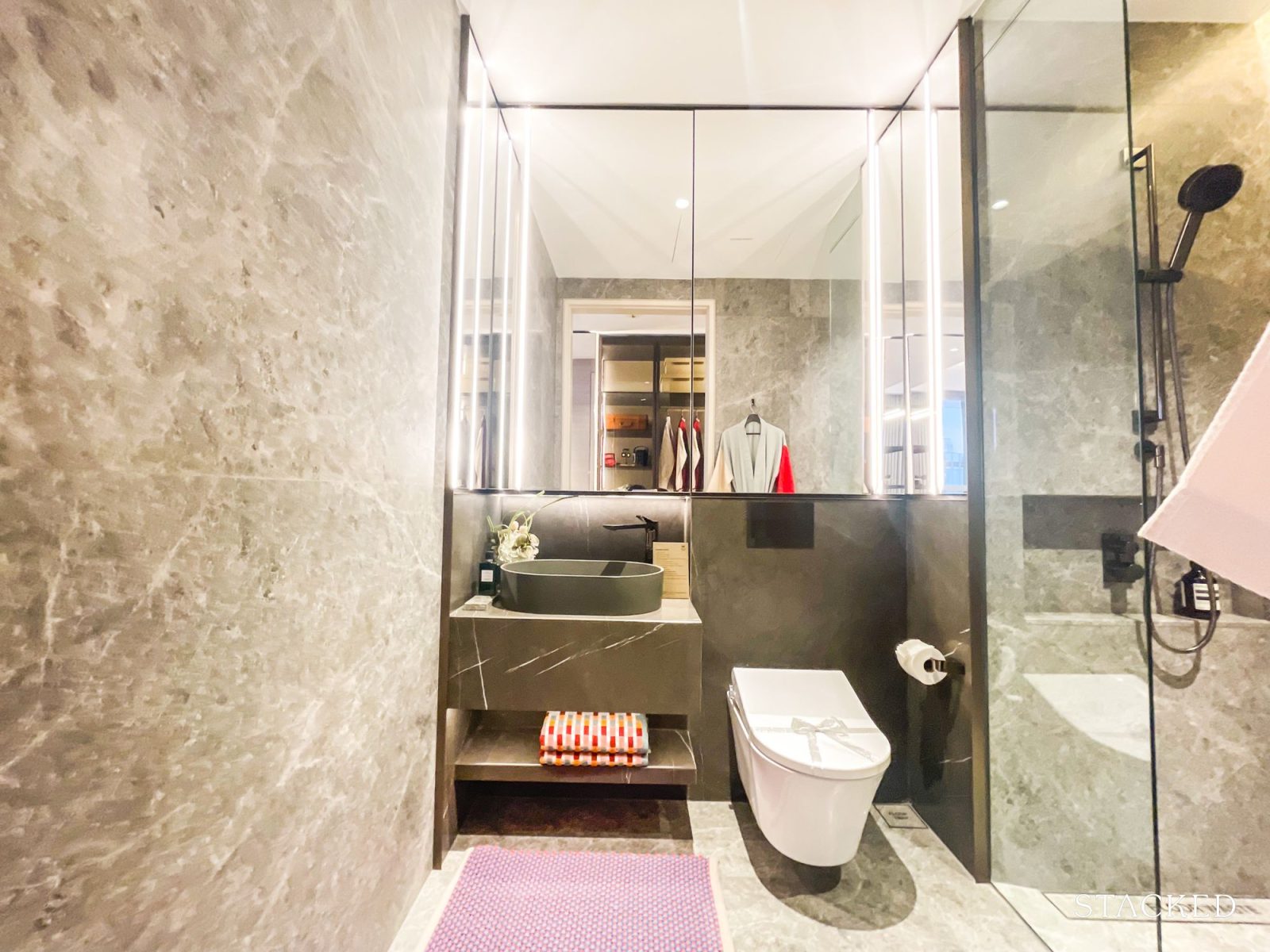 W Residences Marina 3 Bedroom 80