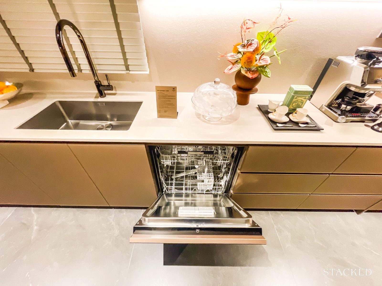 W Residences Marina 5 Bedroom 135