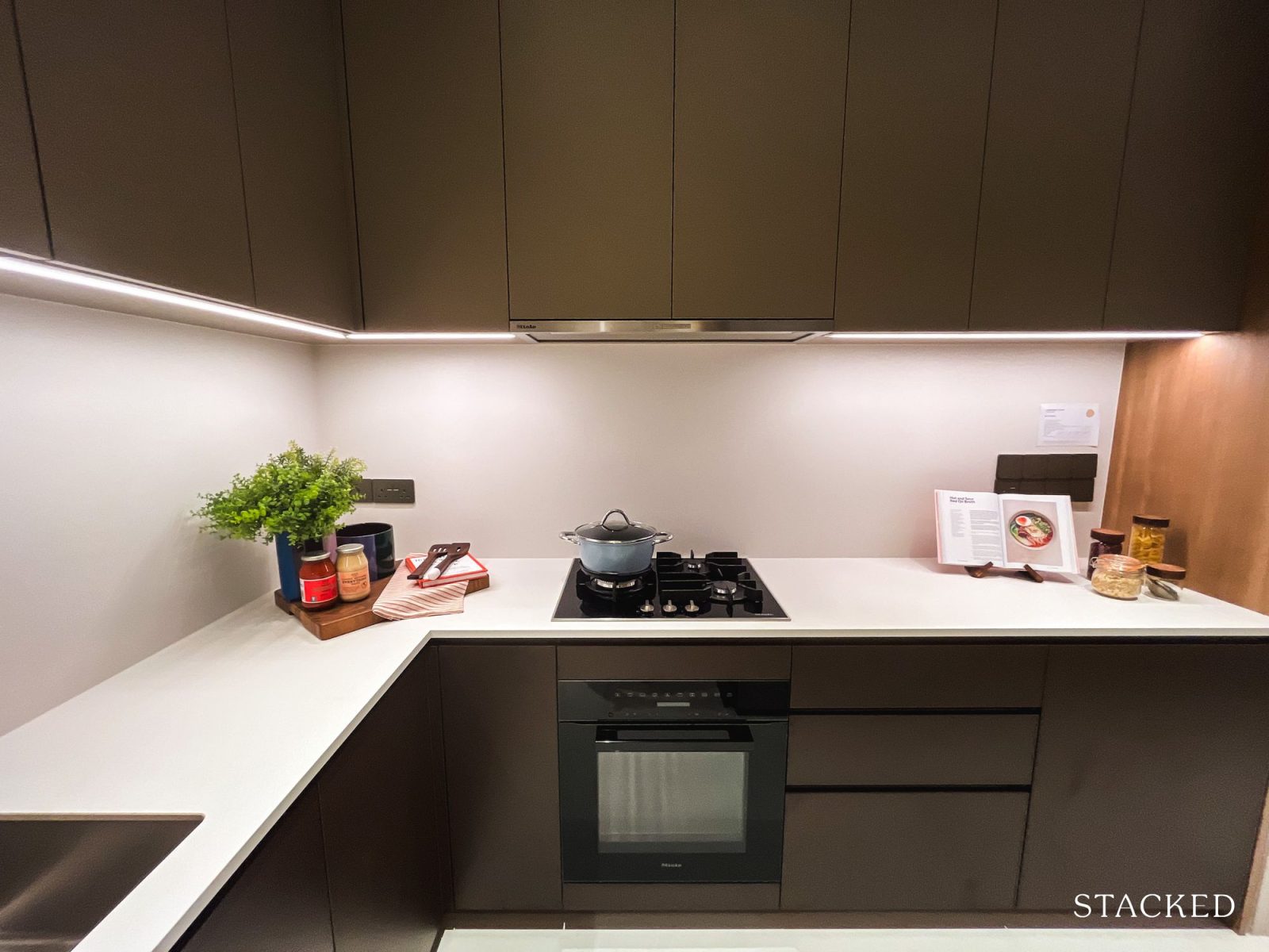 The Sen 4 Bedroom + Study 21