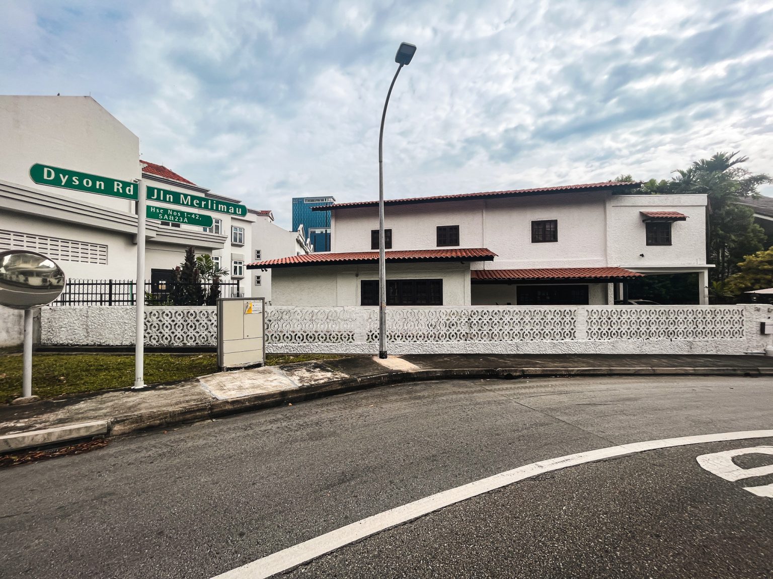 Jalan Merlinau 1205