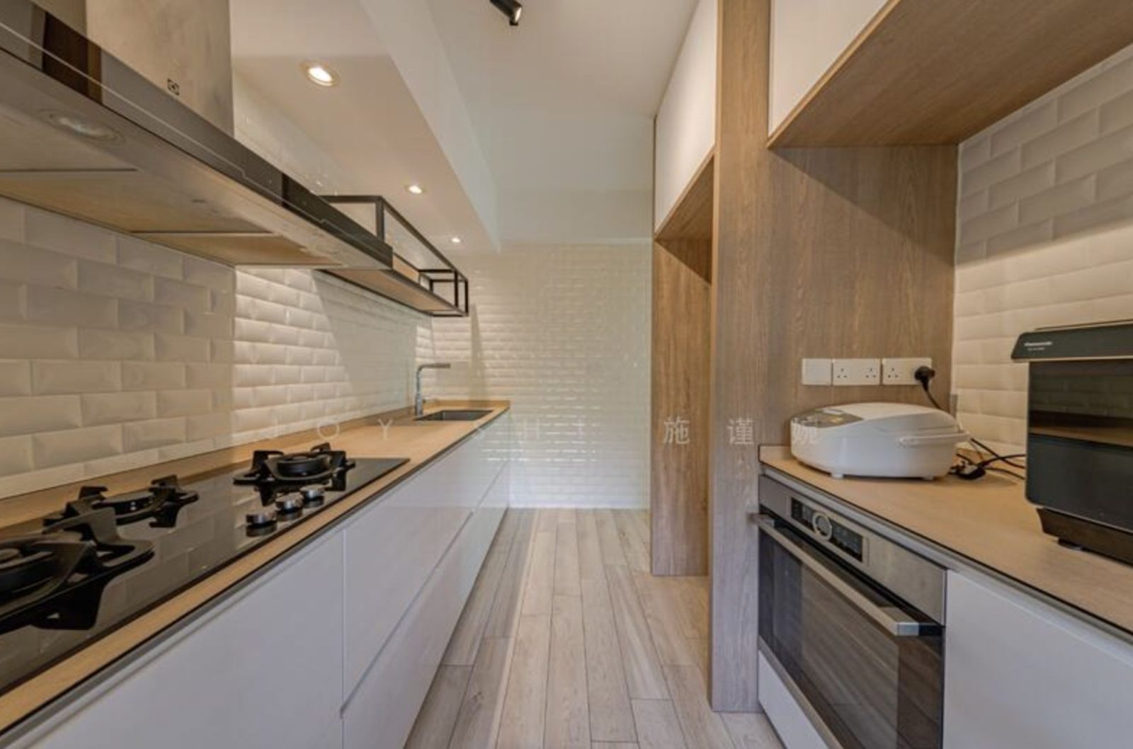 53 Commonwealth Drive 1