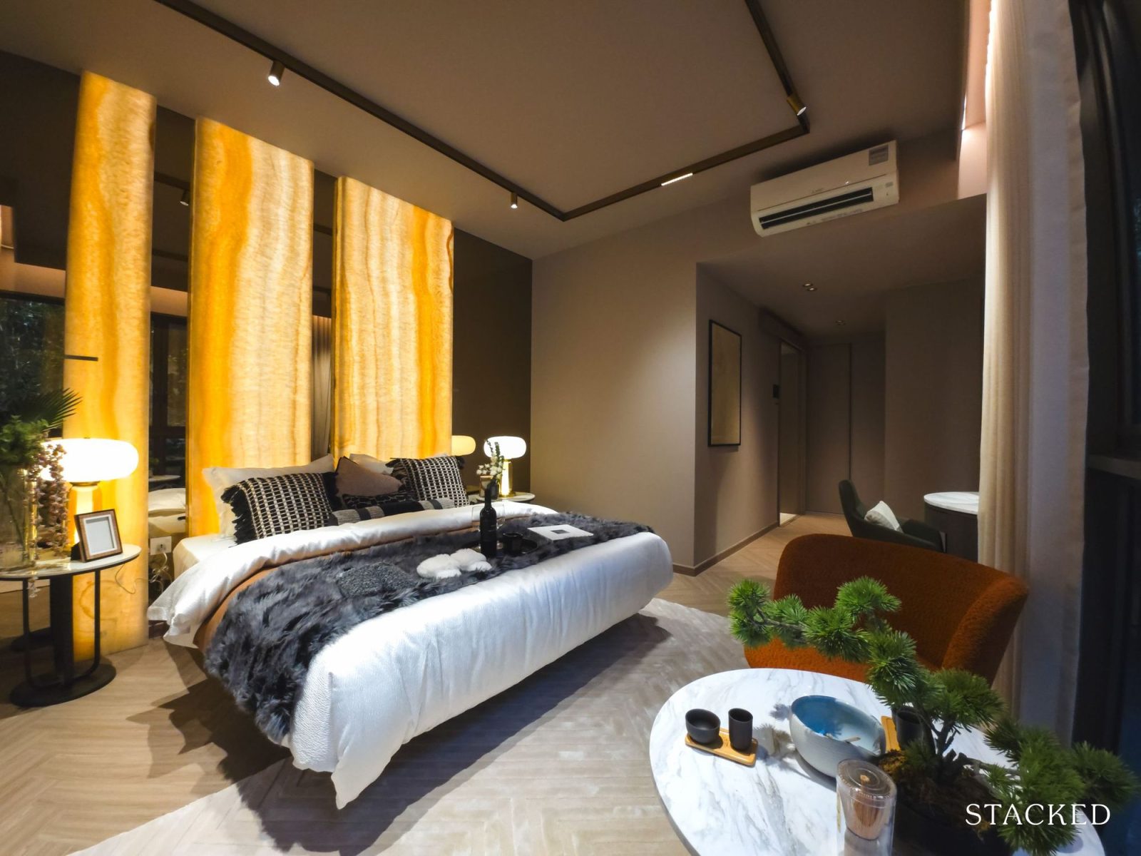 River Modern 4 Bedroom 6