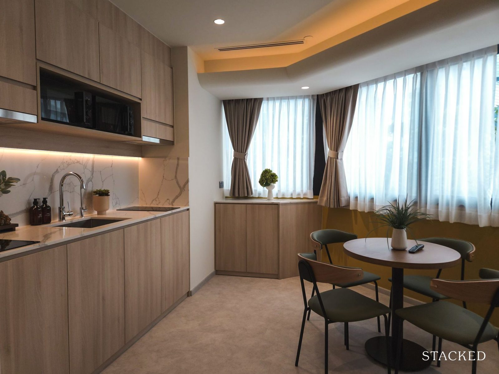 COLIWOO MIDTOWN 2BR 6