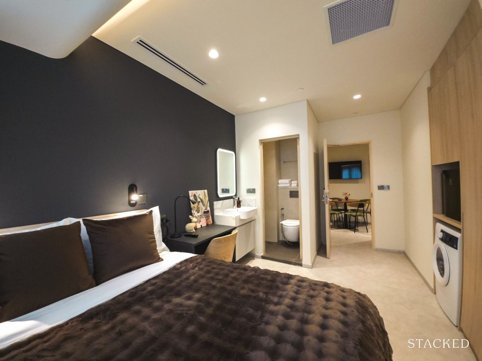 COLIWOO MIDTOWN 4BR 11