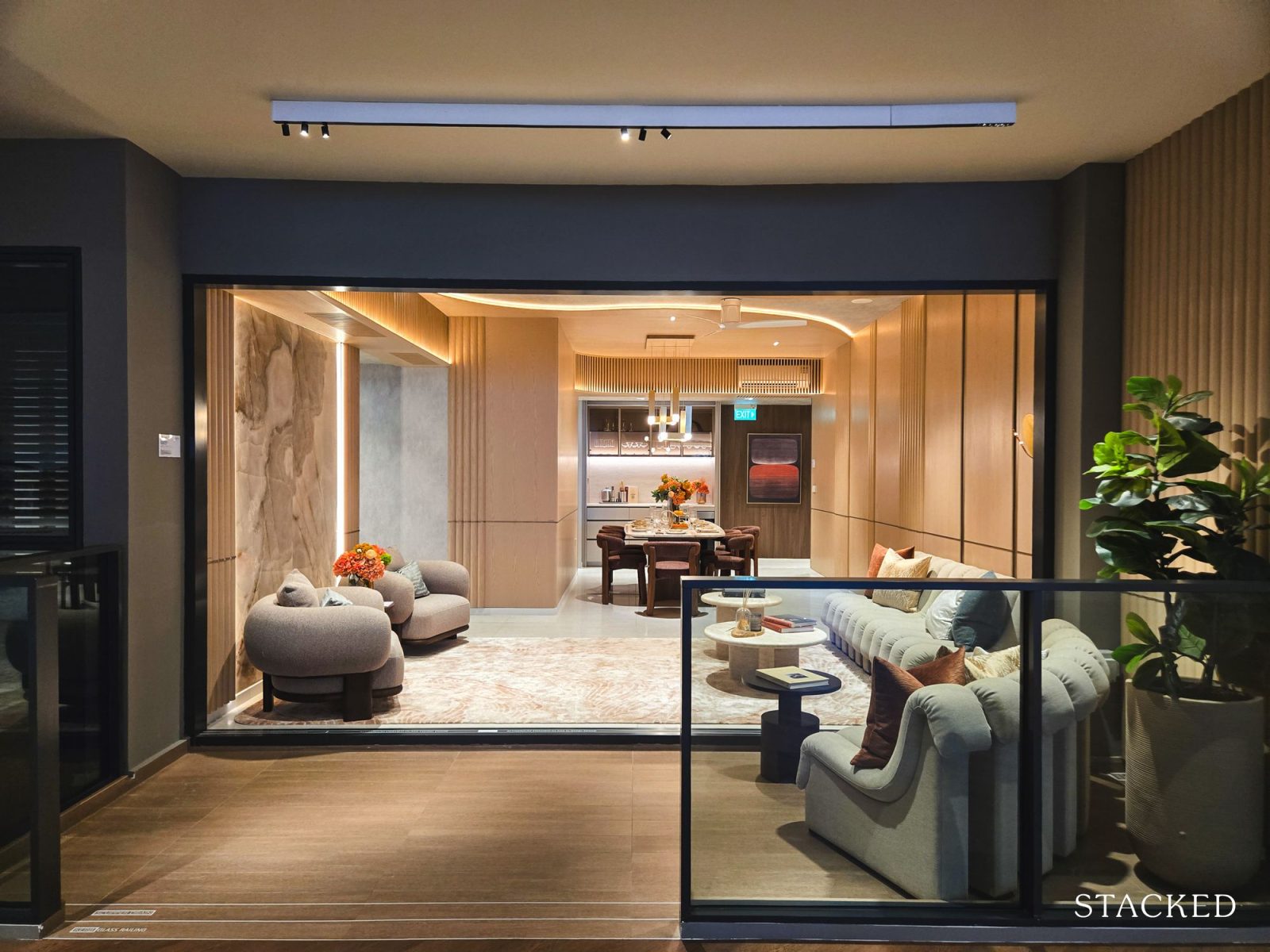 PINERY RESIDENCES 4BR LUXURY+STUDY 1