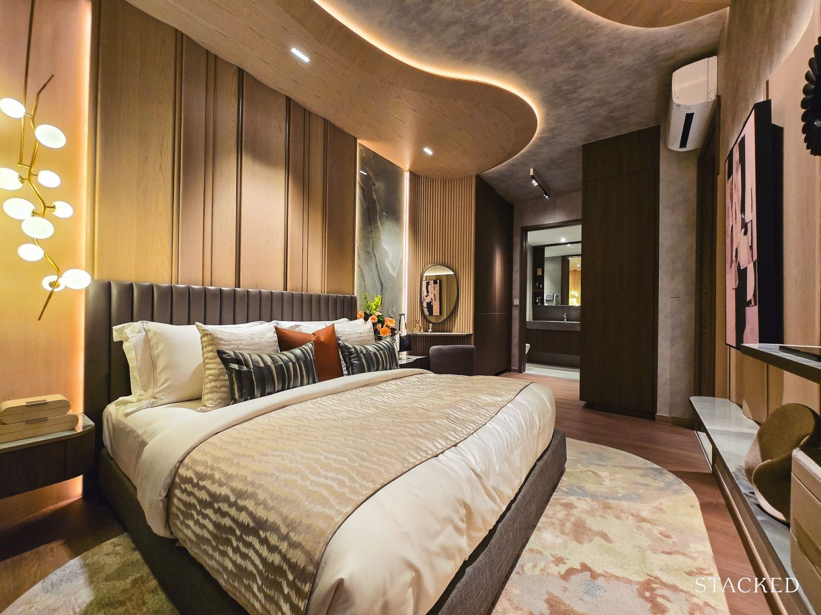 PINERY RESIDENCES 4BR LUXURY+STUDY 15