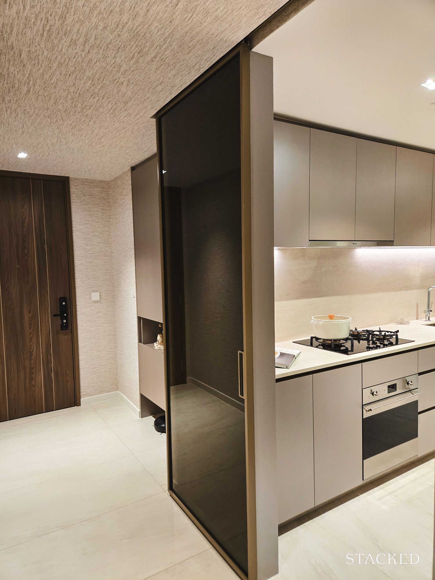 PINERY RESIDENCES 3BR PREMIUM+STUDY 4