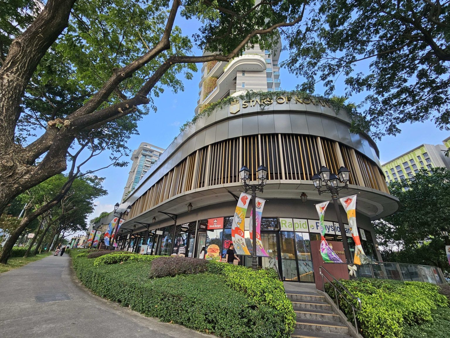 Stars of Kovan Retail