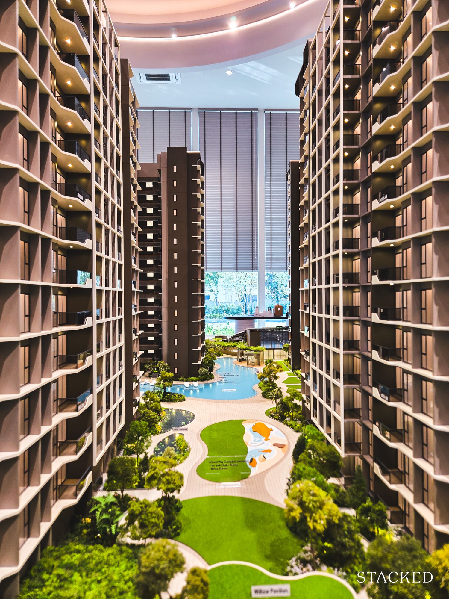 TENGAH GARDEN RESIDENCES SCALE MODEL 15