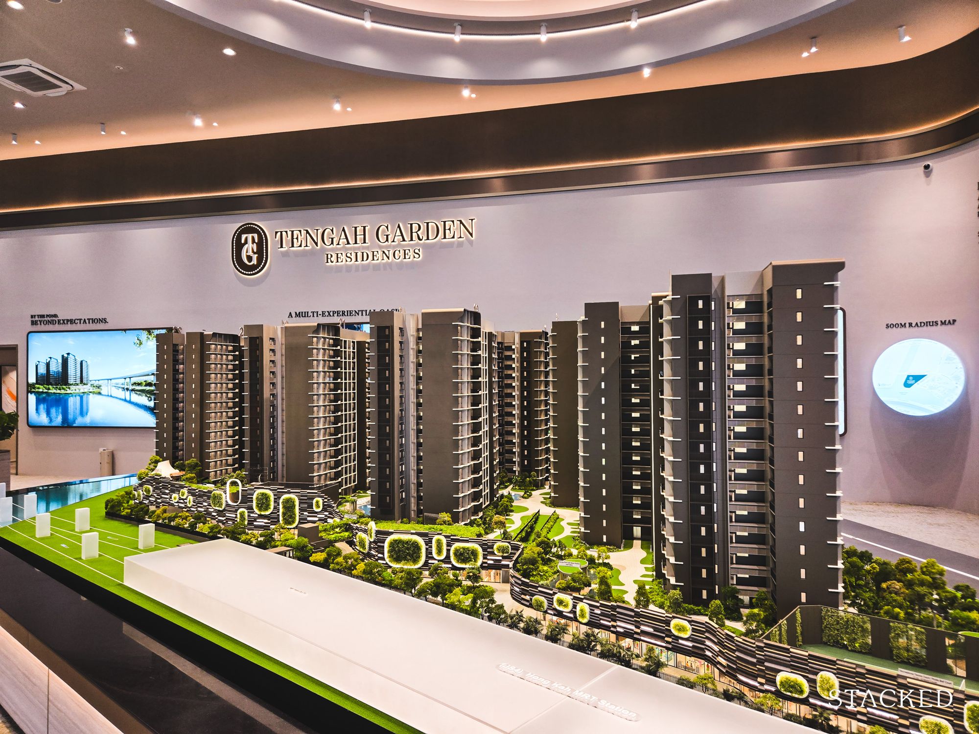 TENGAH GARDEN RESIDENCES SCALE MODEL 1