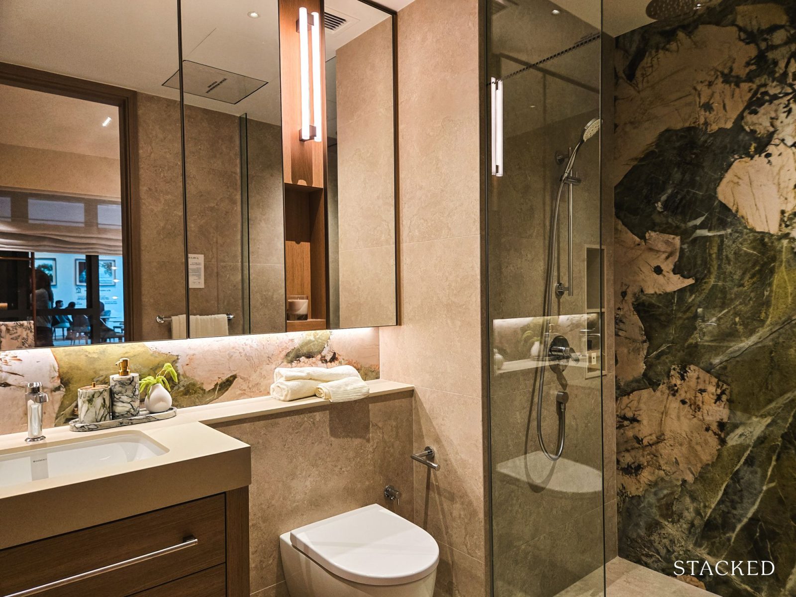 VELA BAY 2BR PREMIUM 11