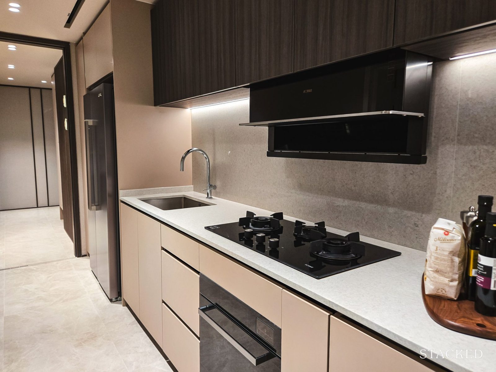 HUDSON PLACE RESIDENCES 3BR PREMIUM STUDY 4