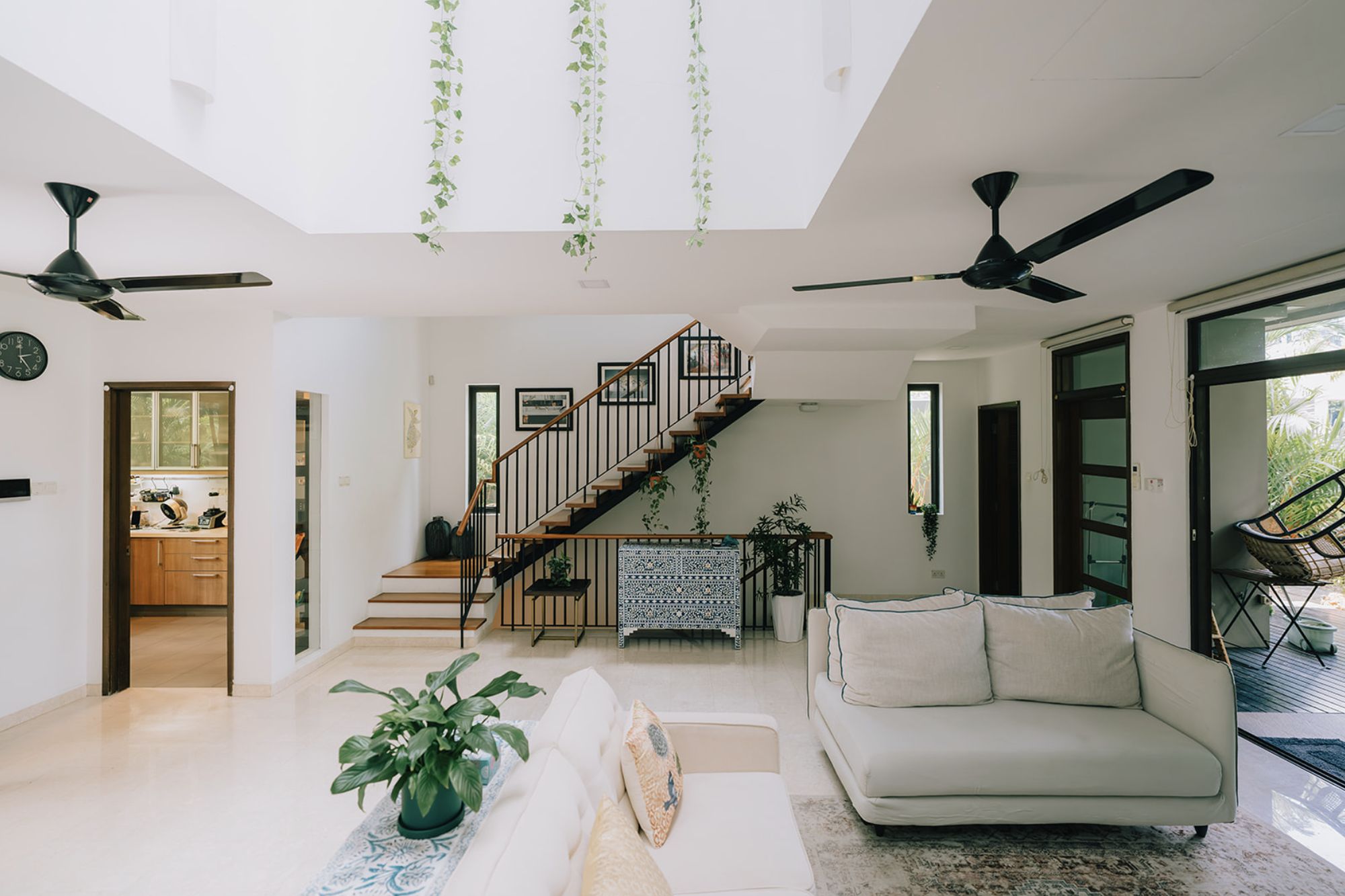 7CHW Living Room