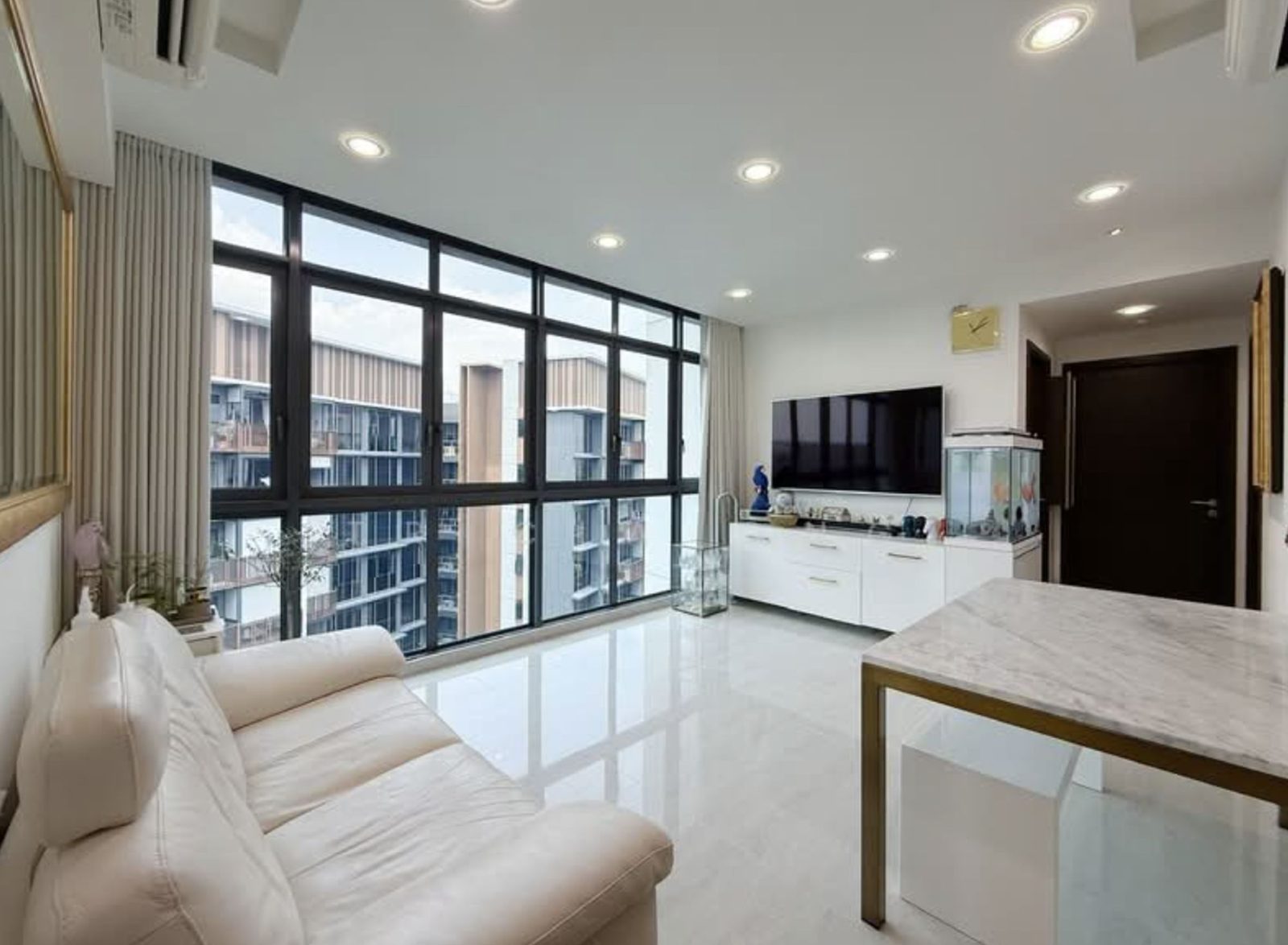 Symphony Suites 1