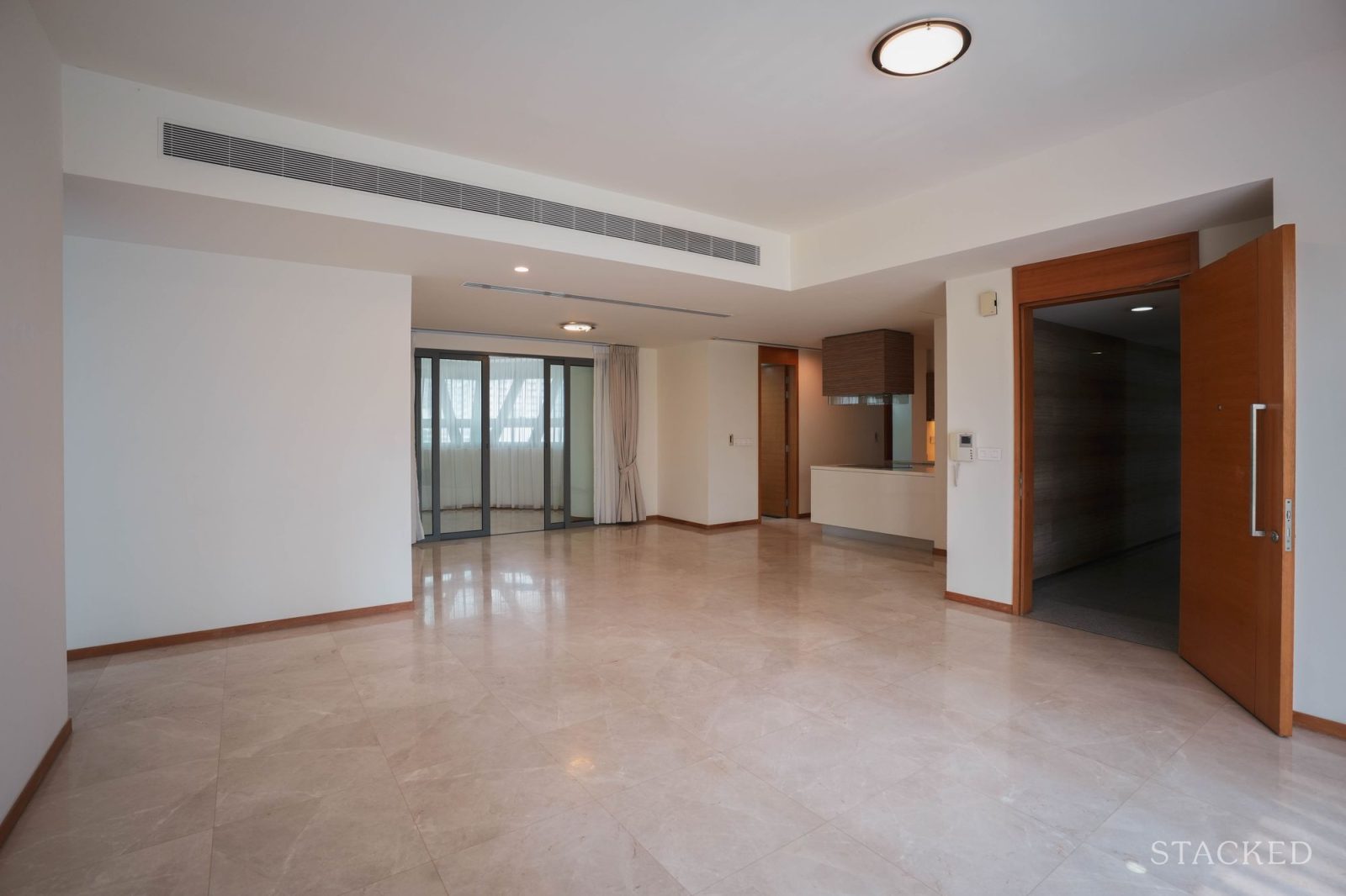 Concourse Skyline Penthouse 2