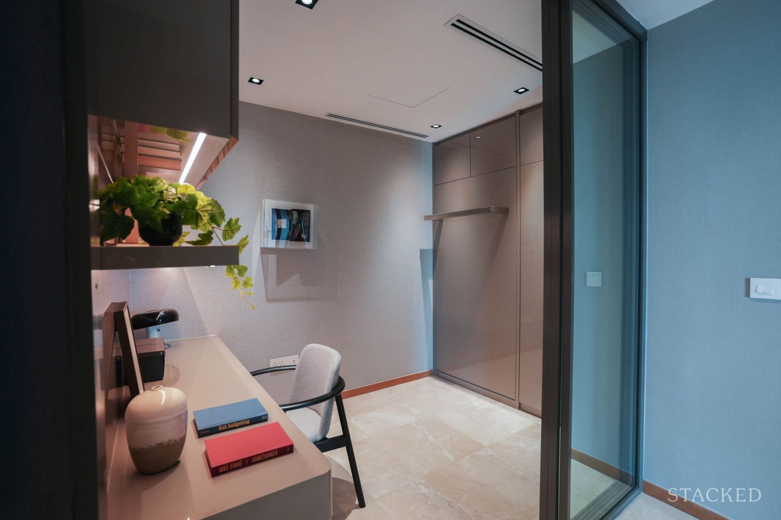 Concourse Skyline 3BR Study 13