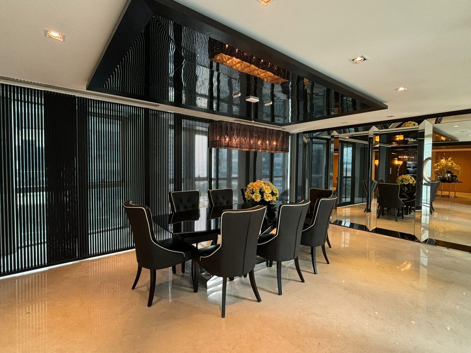 One Shenton Dining
