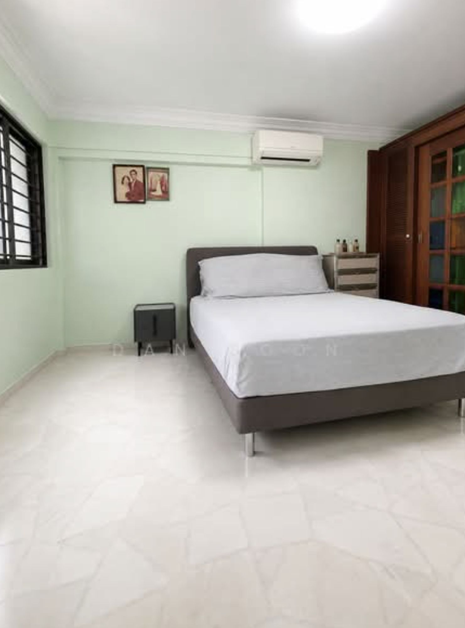 305 Jurong East Street 32 2