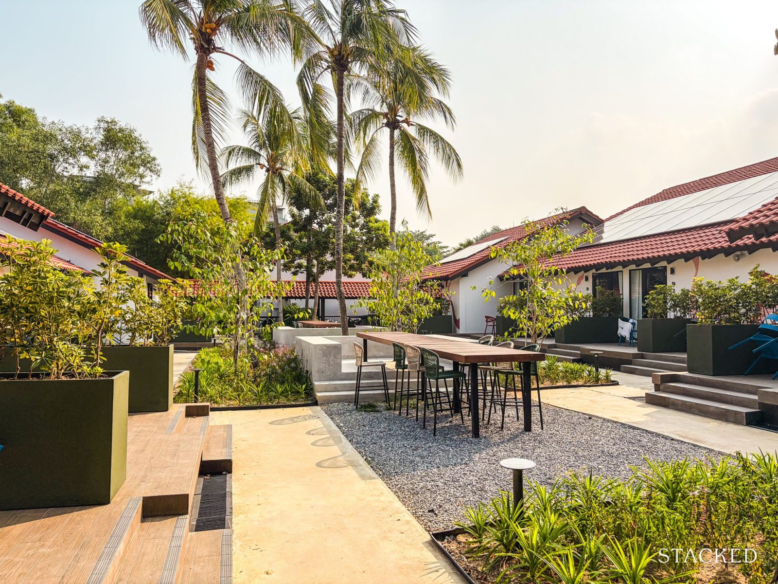 Coliwoo Resort Changi 11