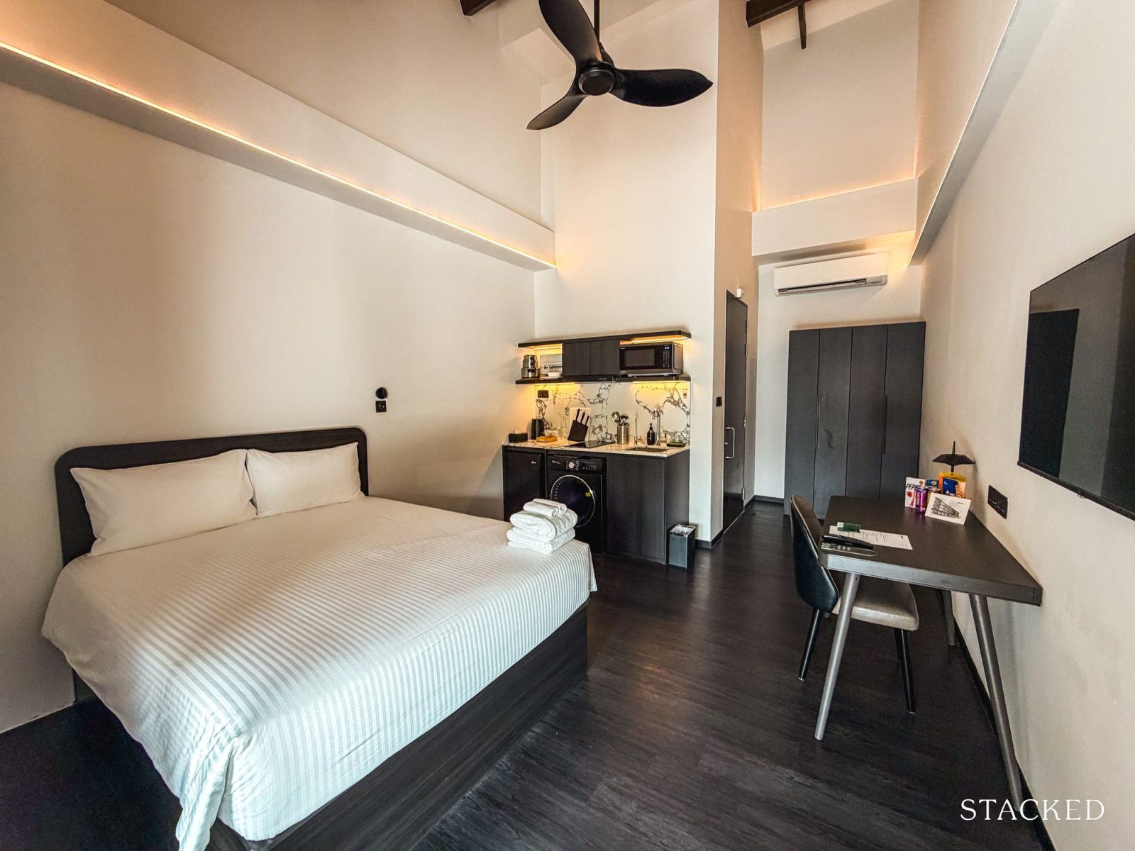 Coliwoo Resort Changi 1