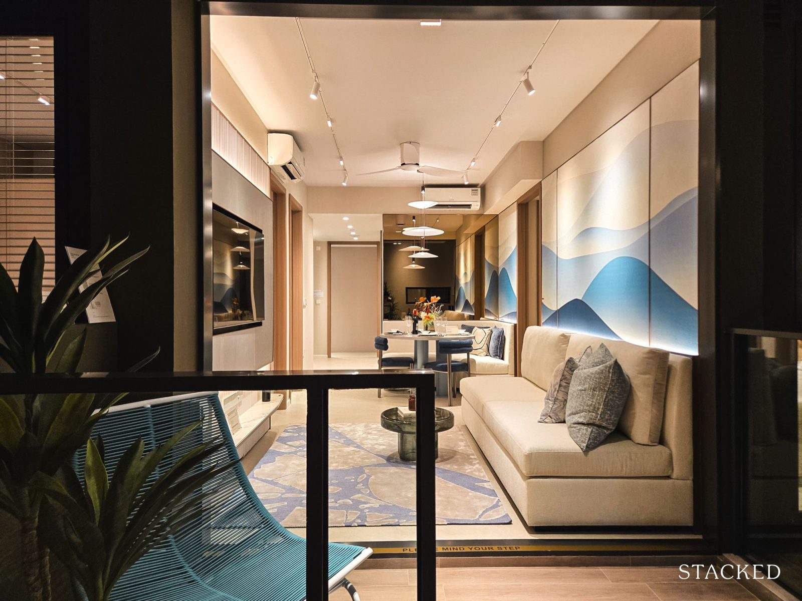 LUCERNE GRAND 2BR+STUDY 2