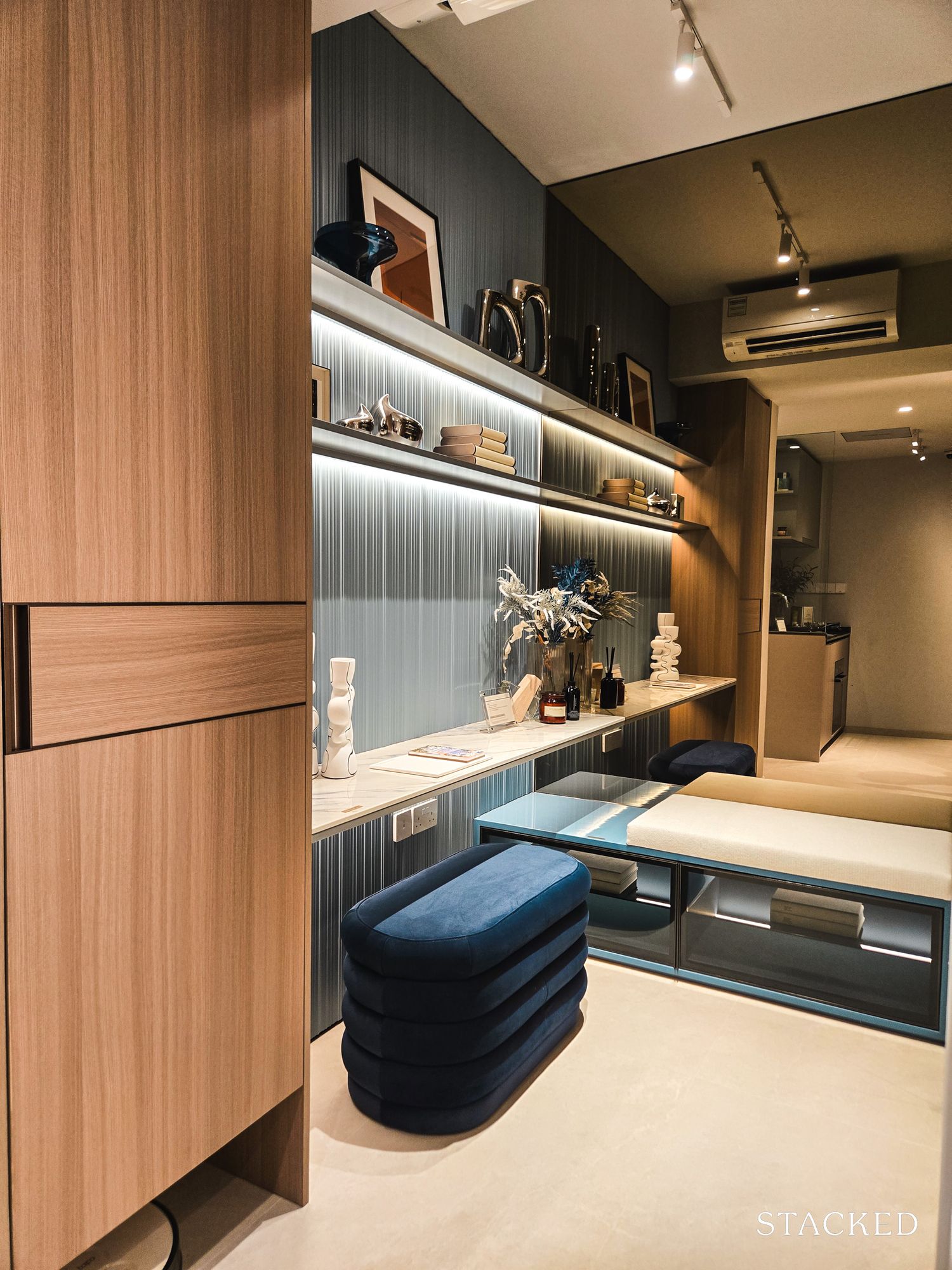 LUCERNE GRAND 2BR+STUDY 6