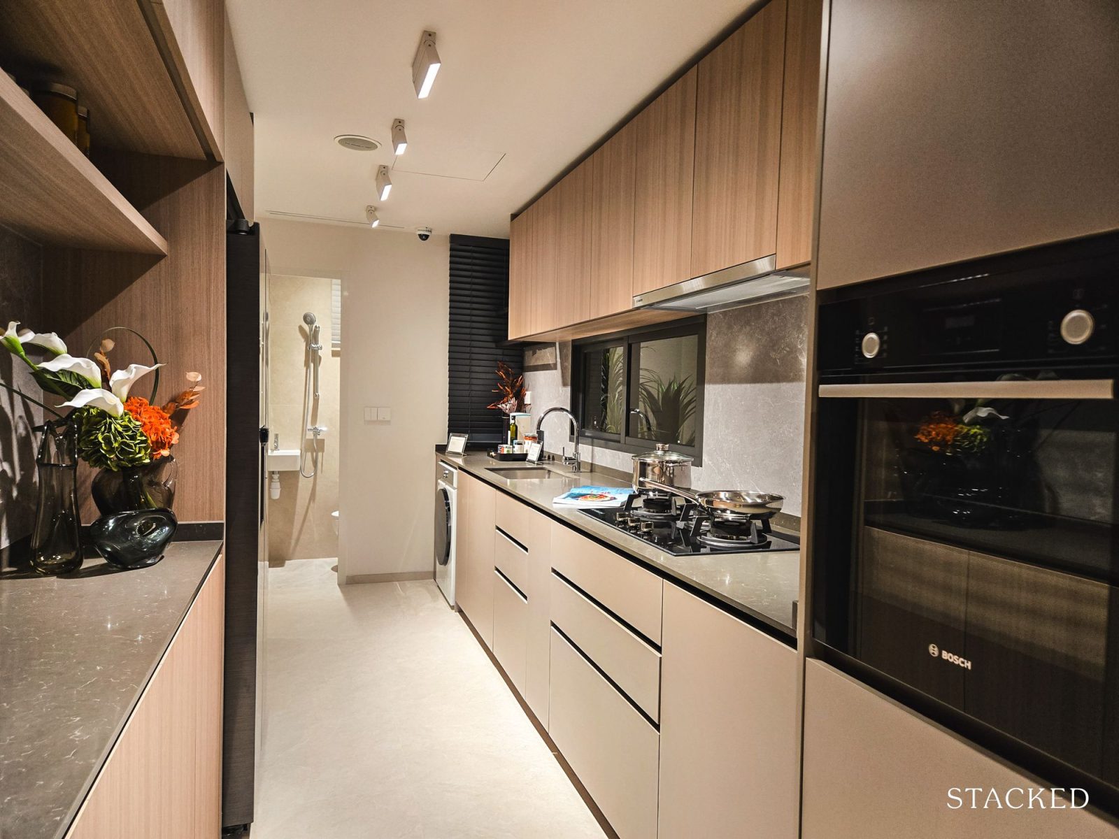 LUCERNE GRAND 4BR P+E 3