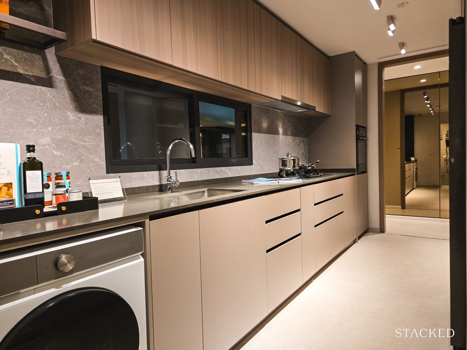 LUCERNE GRAND 4BR P+E 4